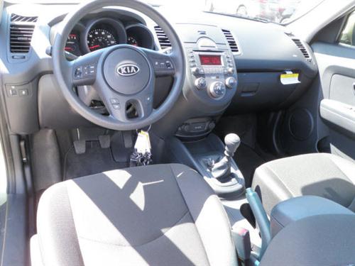 Kia Soul 2010 photo 4