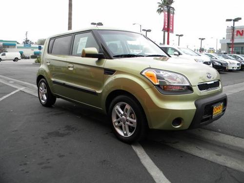 Kia Soul 2010 photo 1