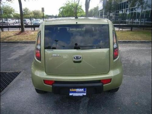 Kia Soul 2010 photo 1