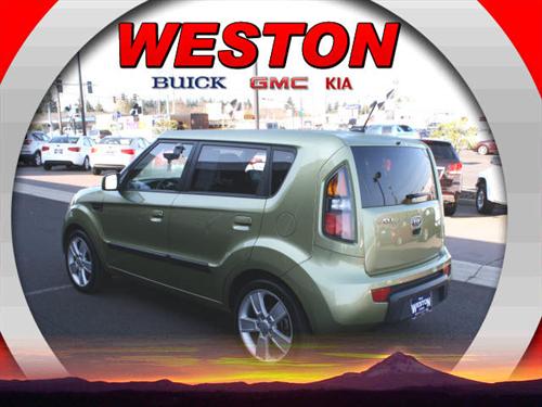 Kia Soul 2010 photo 1