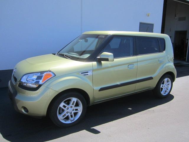 Kia Soul 2010 photo 2