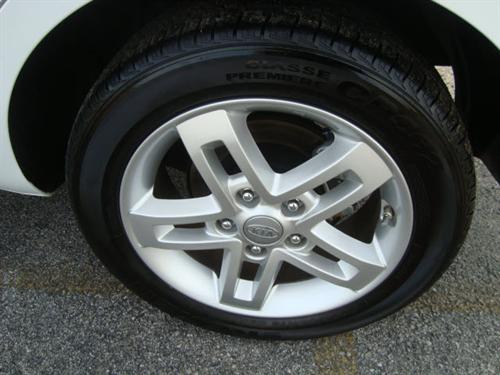 Kia Soul 2010 photo 2