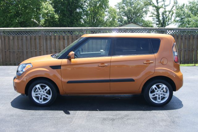 Kia Soul 2011 photo 1