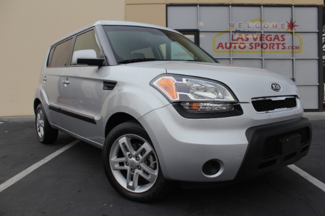 Kia Soul 2011 photo 2