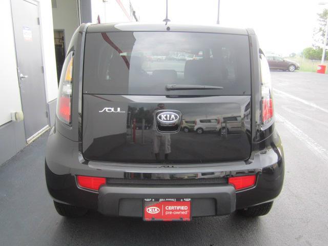 Kia Soul 2011 photo 2