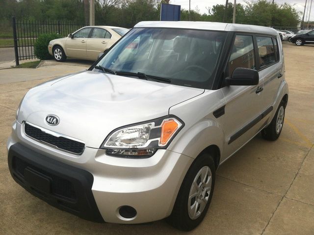 Kia Soul 2011 photo 1