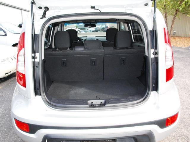 Kia Soul 2012 photo 2