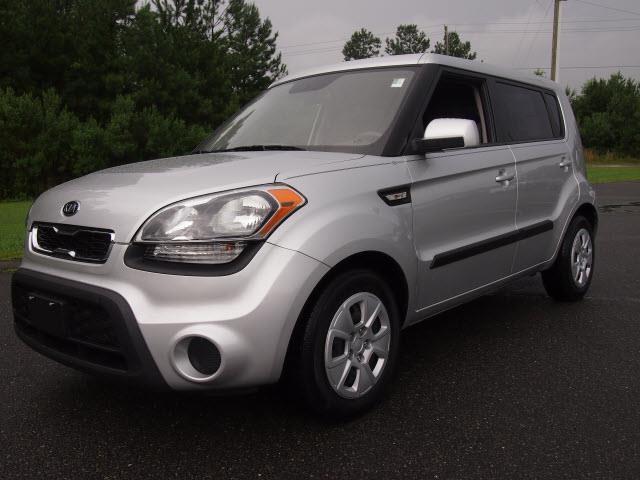 Kia Soul 2012 photo 2