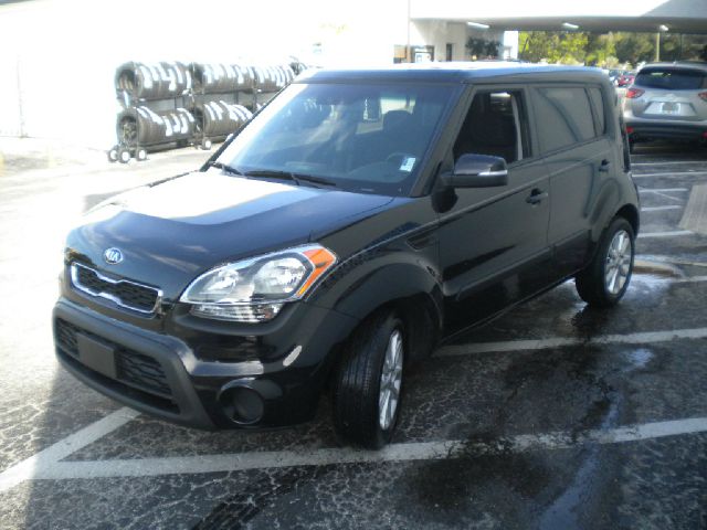 Kia Soul 2013 photo 1