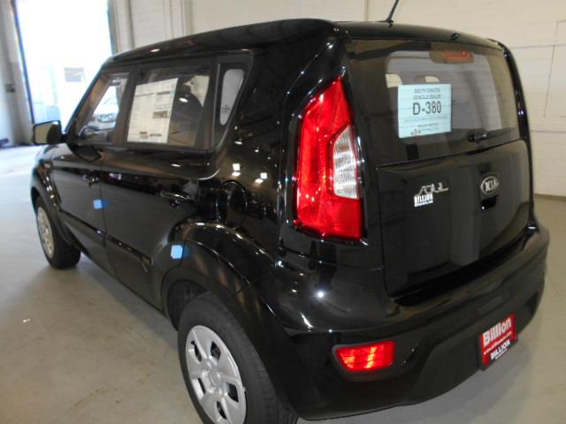 Kia Soul 2013 photo 1