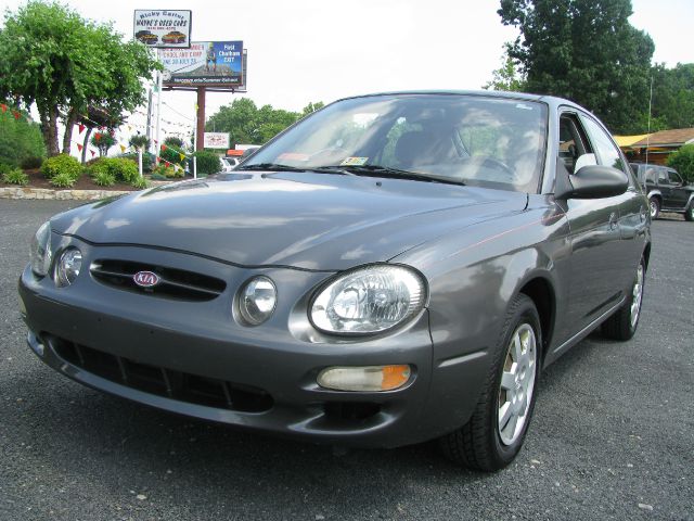 Kia Spectra 2001 photo 2