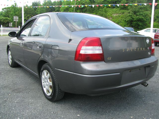 Kia Spectra 2001 photo 4