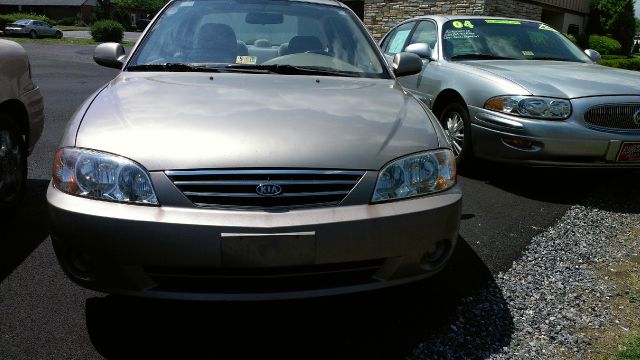 Kia Spectra 2002 photo 4