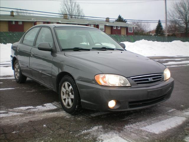 Kia Spectra 2003 photo 1