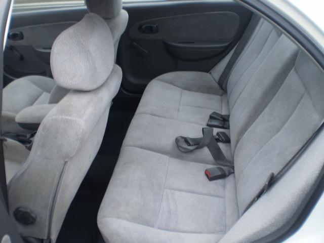 Kia Spectra 2003 photo 4