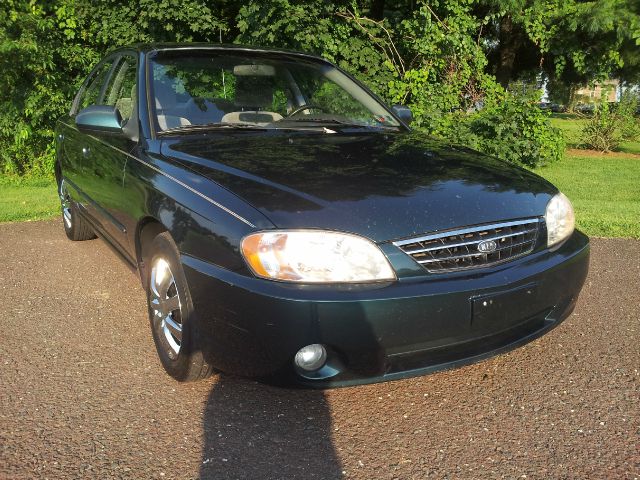 Kia Spectra 2003 photo 1