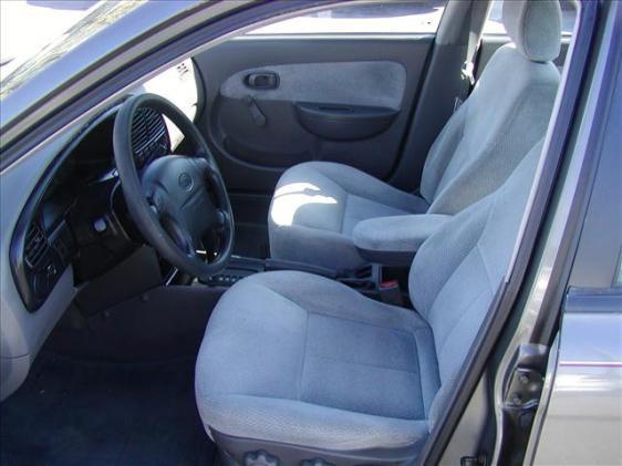 Kia Spectra 2003 photo 3