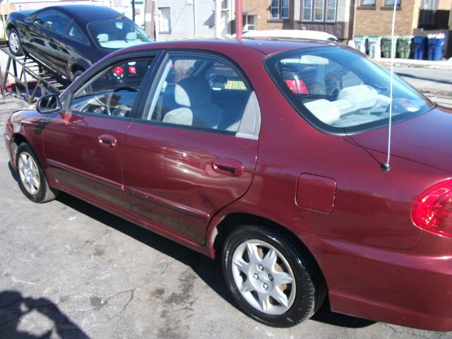 Kia Spectra 2003 photo 1