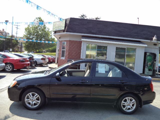 Kia Spectra 2004 photo 4