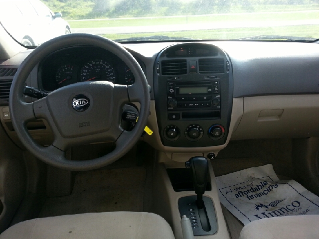 Kia Spectra 2005 photo 1