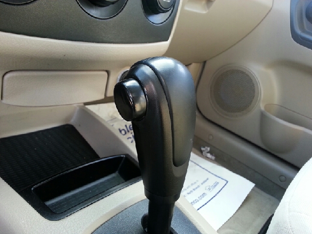 Kia Spectra 2005 photo 4