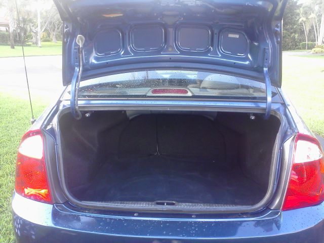 Kia Spectra 2005 photo 3