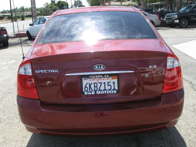 Kia Spectra 2006 photo 1