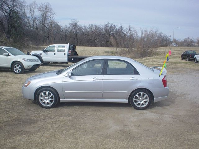 Kia Spectra 2006 photo 4