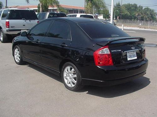 Kia Spectra 2006 photo 3