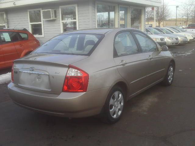 Kia Spectra 2006 photo 2