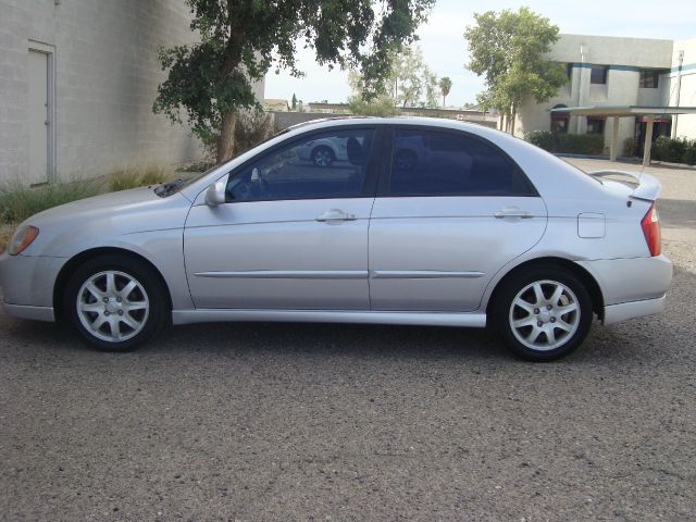 Kia Spectra 2006 photo 6