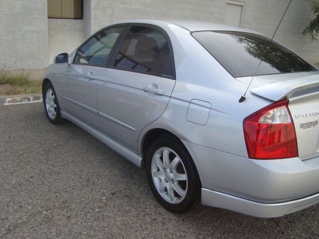 Kia Spectra 2006 photo 7