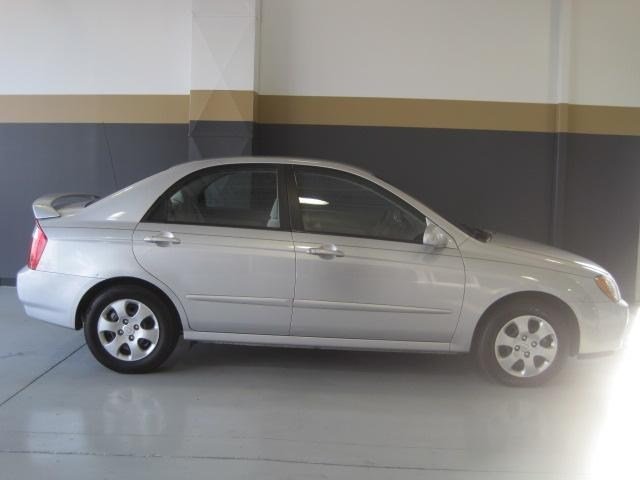 Kia Spectra 2006 photo 5