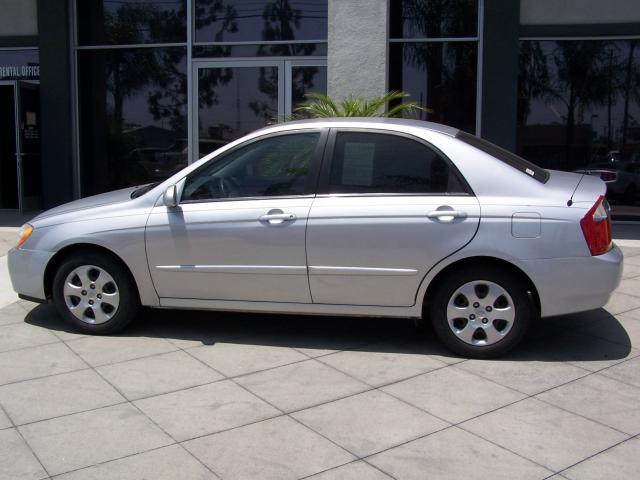 Kia Spectra 2006 photo 2