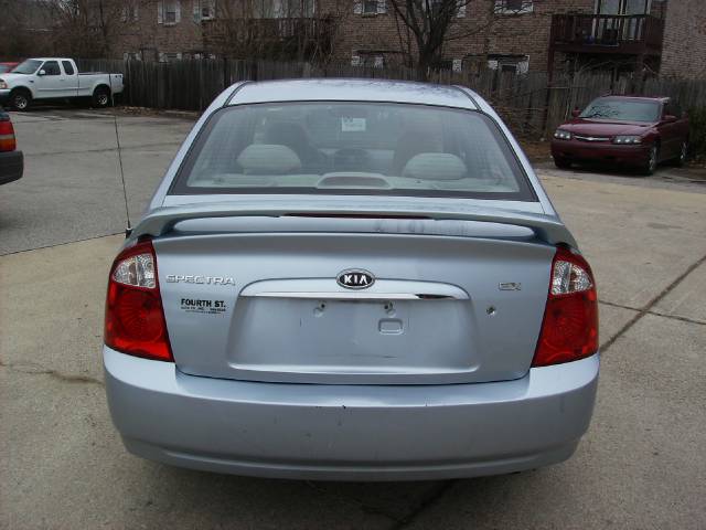 Kia Spectra 2006 photo 1