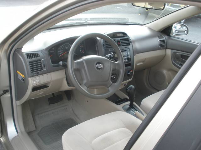 Kia Spectra 2006 photo 3