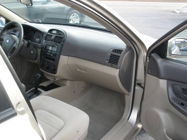 Kia Spectra 2006 photo 4