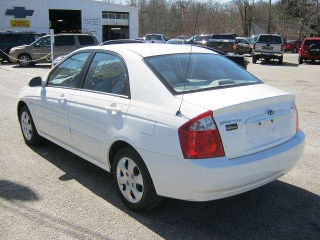 Kia Spectra 2006 photo 4