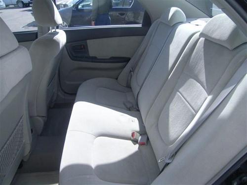 Kia Spectra 2006 photo 1