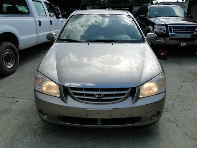 Kia Spectra 2006 photo 2