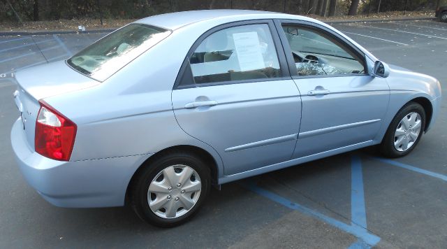 Kia Spectra 2006 photo 2