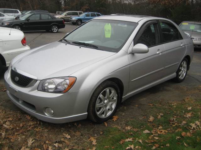 Kia Spectra AWD, REAR DVD, Navigation, 3RD ROW, Mem/heat Seats Sedan