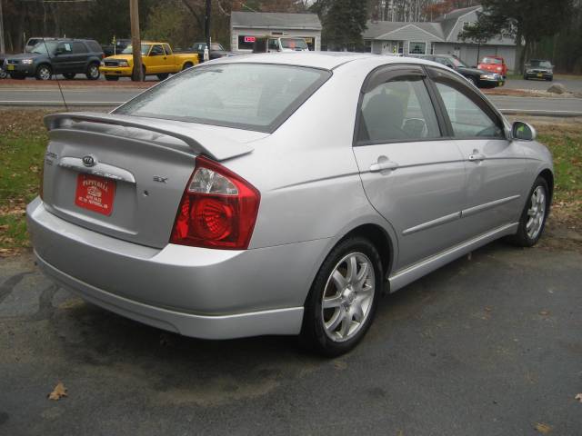Kia Spectra 2006 photo 5