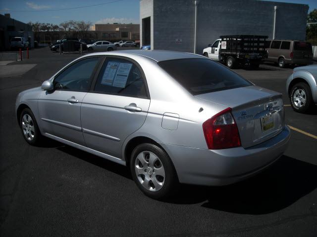 Kia Spectra 2006 photo 3