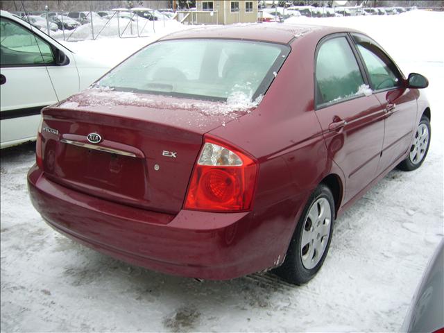 Kia Spectra 2006 photo 1