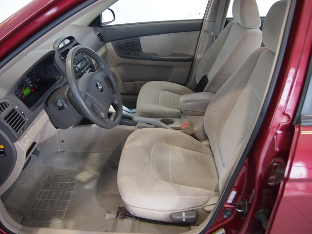 Kia Spectra 2006 photo 1