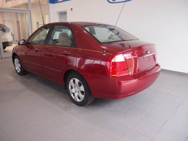 Kia Spectra 2006 photo 5
