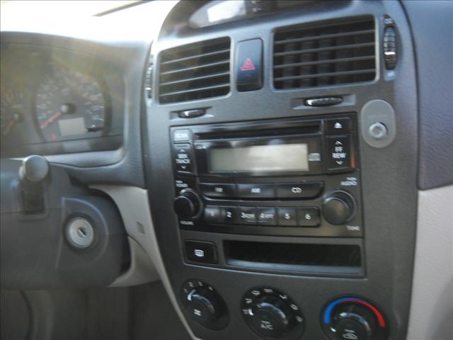 Kia Spectra 2006 photo 5