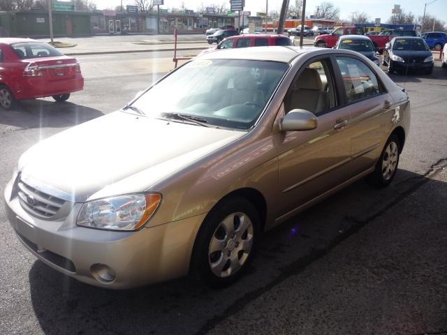 Kia Spectra 2006 photo 2