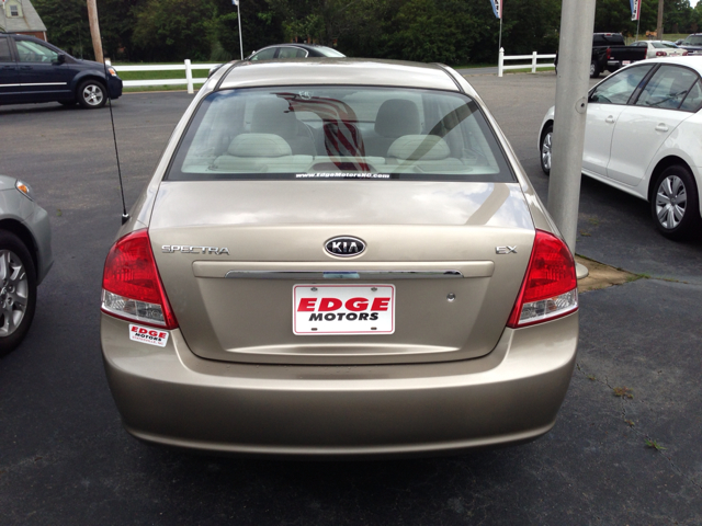 Kia Spectra 2007 photo 2